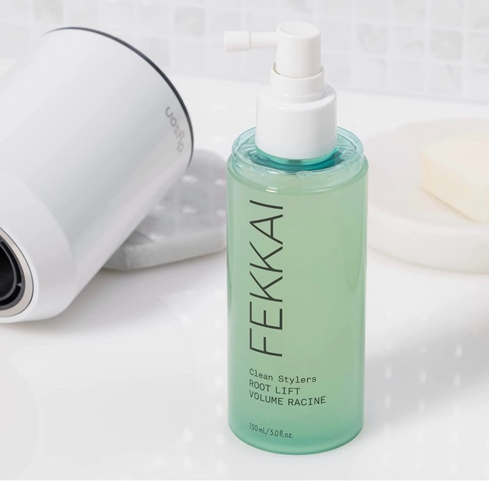 FEKKAI 🌸 Clean Styler’s “Root Lift” Volume Racine.